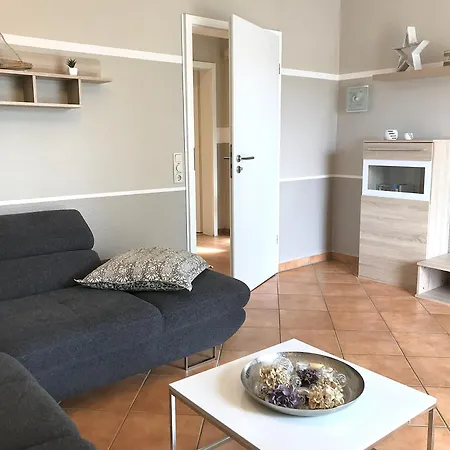 Britta Apartment *